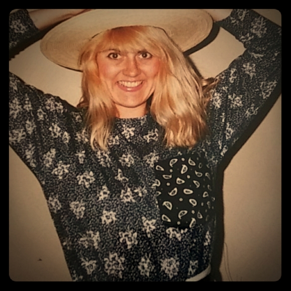 Meet your Posher, Melissa, Posh Ambassador - Picture 1 of 1